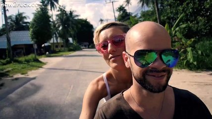 Парень жестко дрючит чужую жену